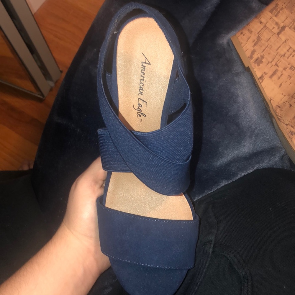 Heels - Picture 2 of 4